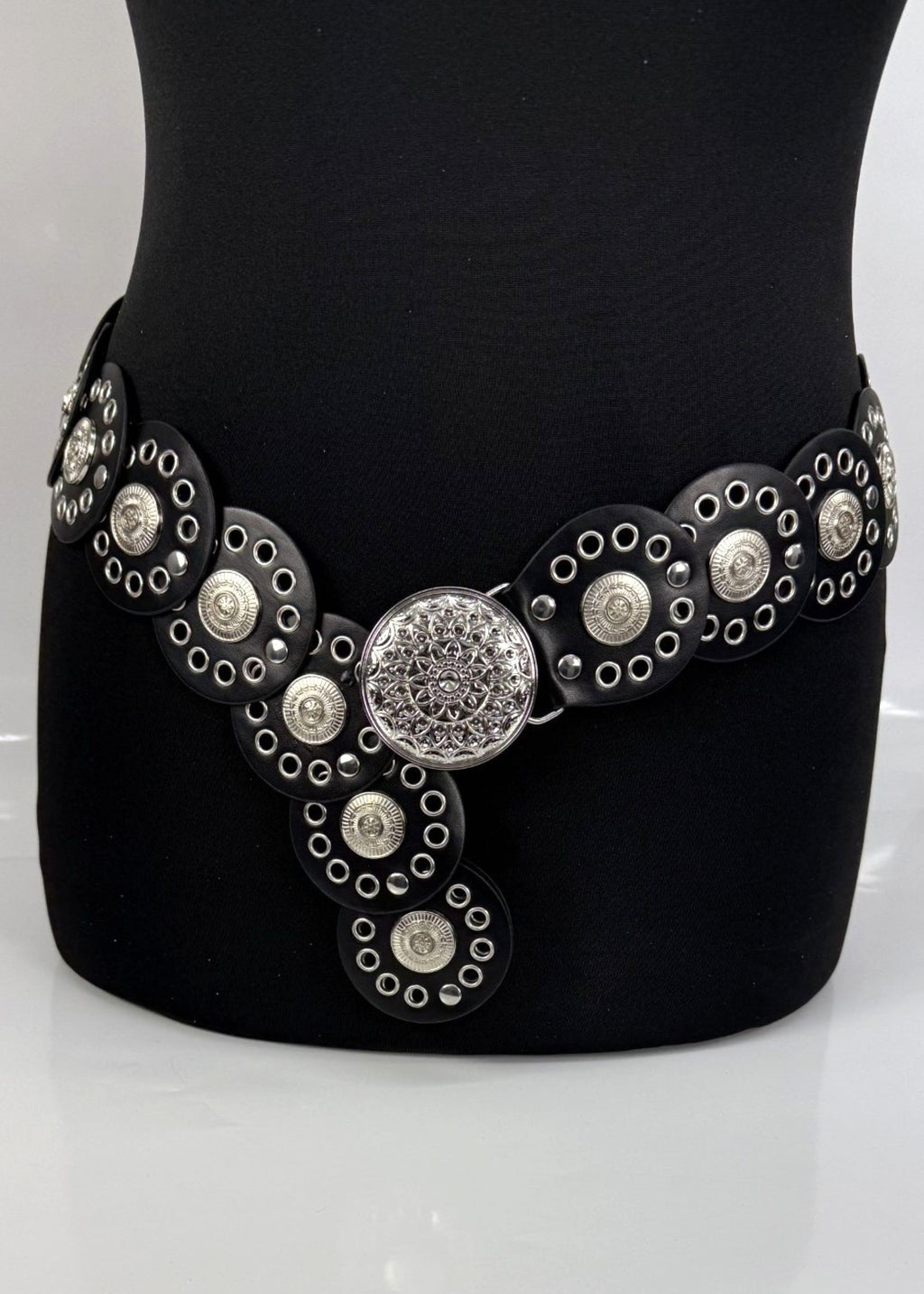 Wide Eyelet Disc Belt