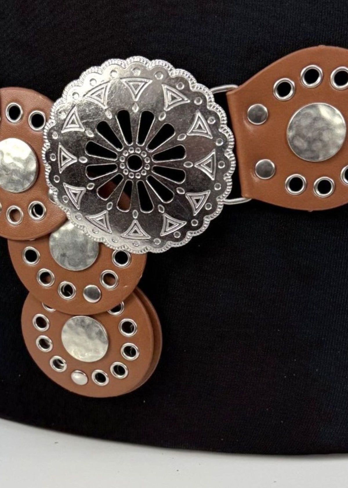 Large Eyelet Disc Belt